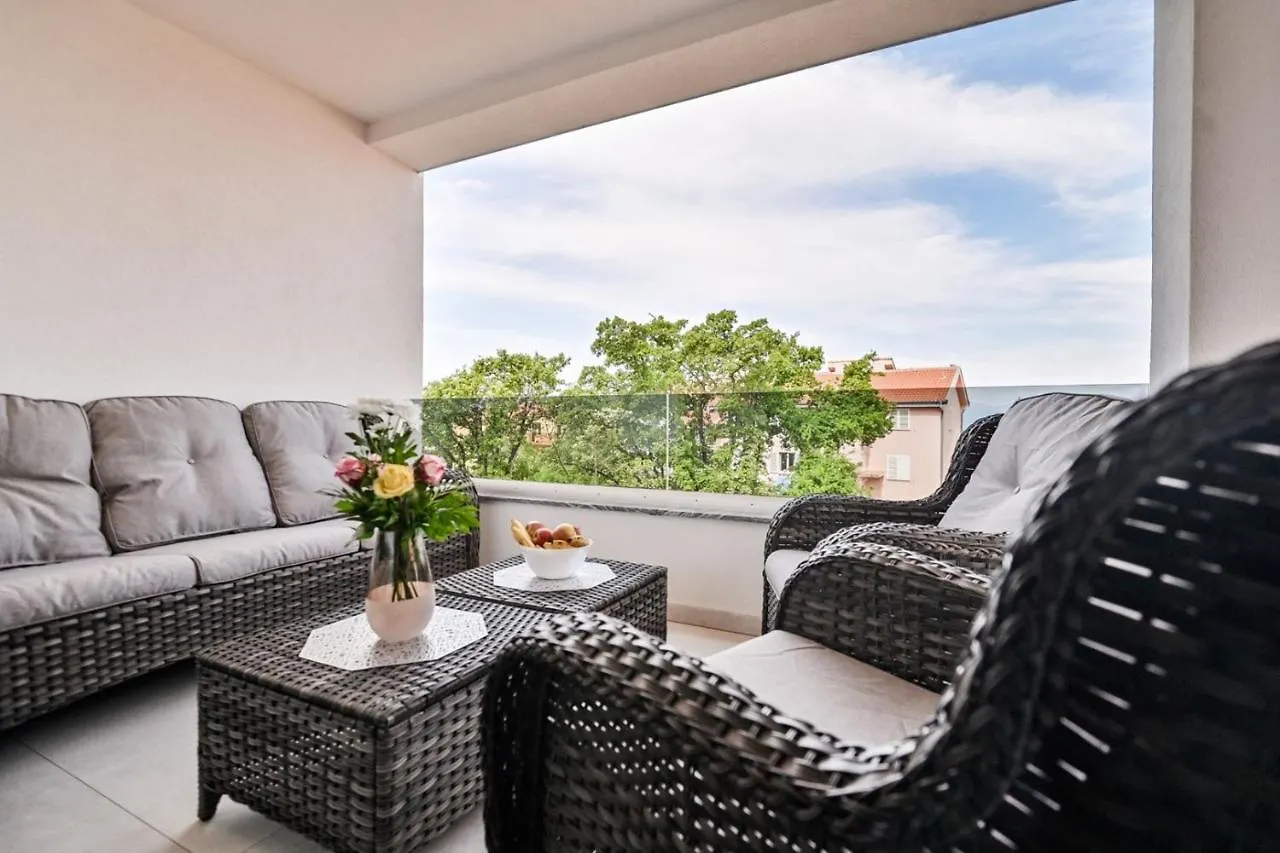 Luxury Apartment Nina With Sea View Sveti Anton